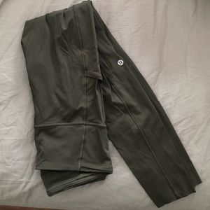Lululemon Olive Green Fast & Free 28” Sz6